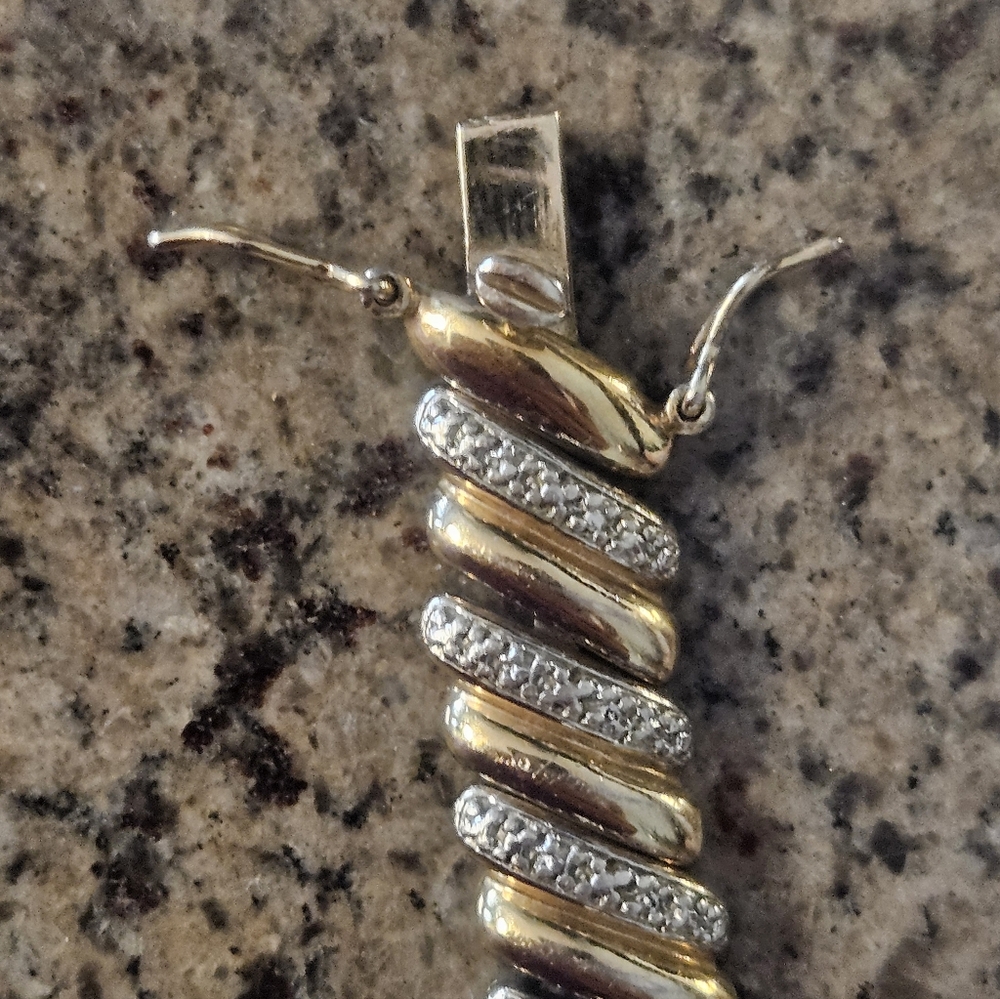 Elegant Gold and Sterling Silver Women's Bracelet Marked 925 - Picture 5 of 9